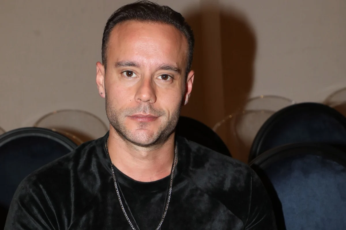 Ορφέας Παπαδόπουλος: Η «διπλή» ζωή ανάμεσα στην υποκριτική και το τατουάζ