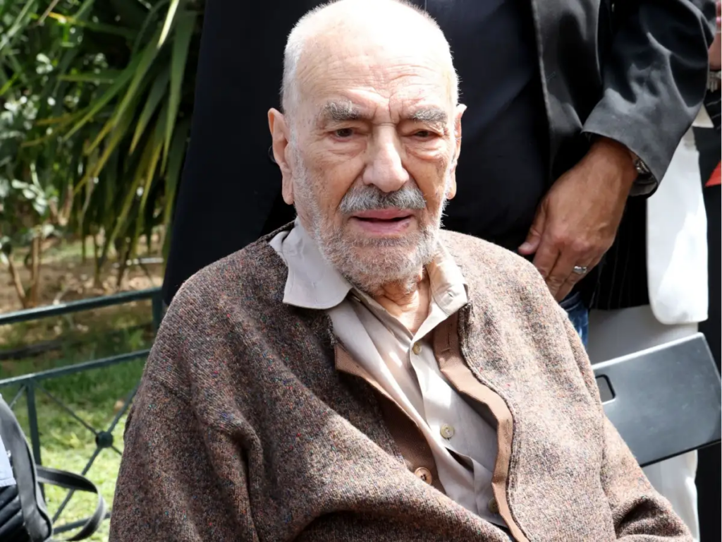 Ο Δημήτρης Καλλιβωκάς αποκλείει την ευκαιρία να ζήσει άλλο και εξηγεί γιατί αναζητεί τρόπους να φύγει από τη ζωή