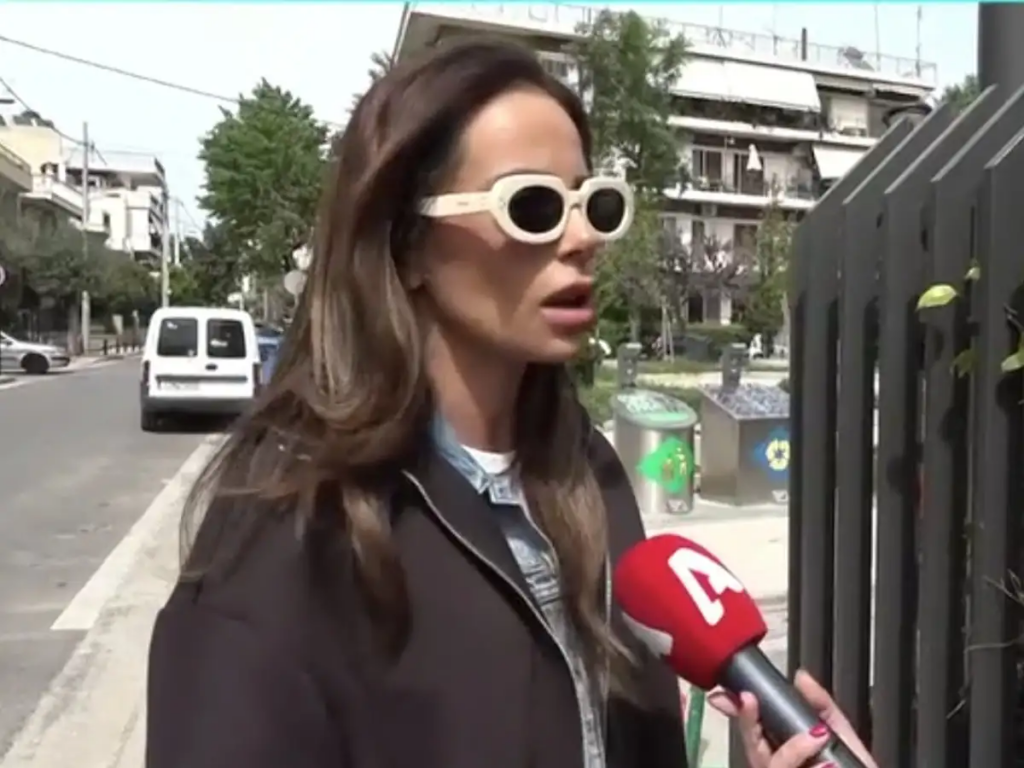 Μαρία Αντωνά: «Ήταν όνειρό μου να βρεθώ στην Παναγιά της Τήνου» - Η ραδιοφωνική παραγωγός μίλησε για την απόδραση της στην Τήνο