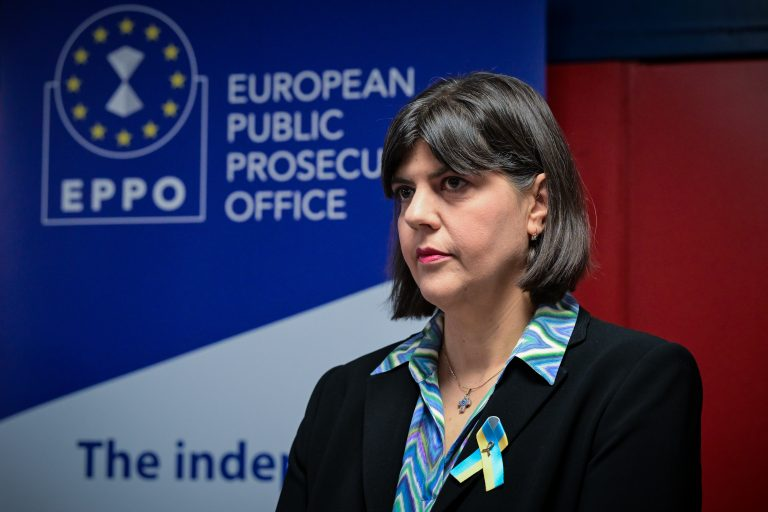 Λάουρα Κοβέσι: Πόσοι και ποιος είναι πάνες στη δάπεδο για τις επόμενες ημέρες στην Αθήνα;