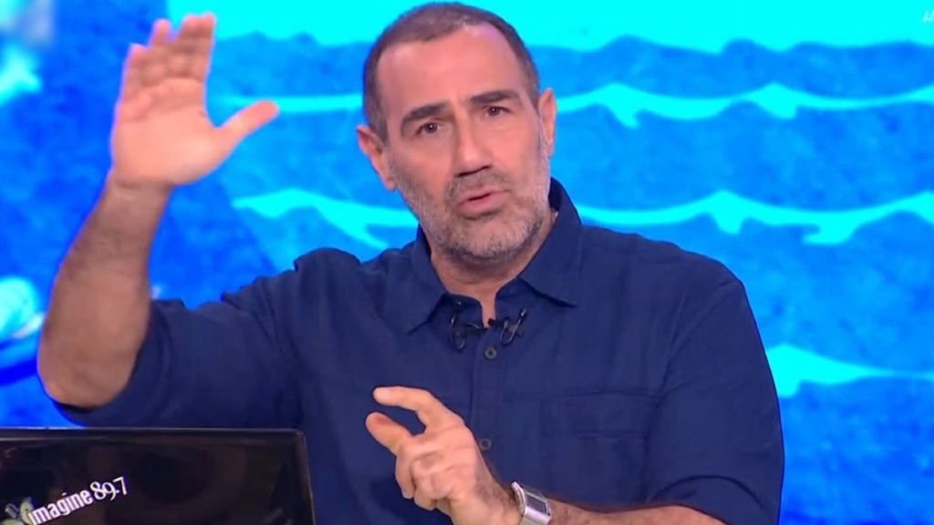 Ο Αντώνης Κανάκης: Είστε τόσο αδιαφορείς ή το κάνετε επίτηδες; - Κανείς δεν θα δικαιολογηθεί για τα Τέμπη