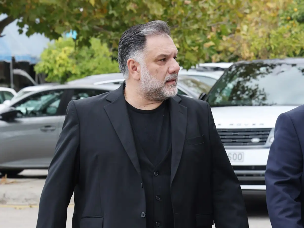 Γρηγόρης Αρναούτογλου: Η κριτική του για τη στρατιωτική παρέλαση