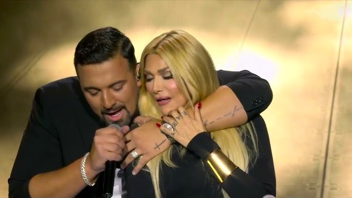 Τραγουδιστές Just the 2 of Us: Η αιφνιδιαστική αποχώρηση του Gio Kay - Τραυματισμός για την Αγγελική Ηλιάδη