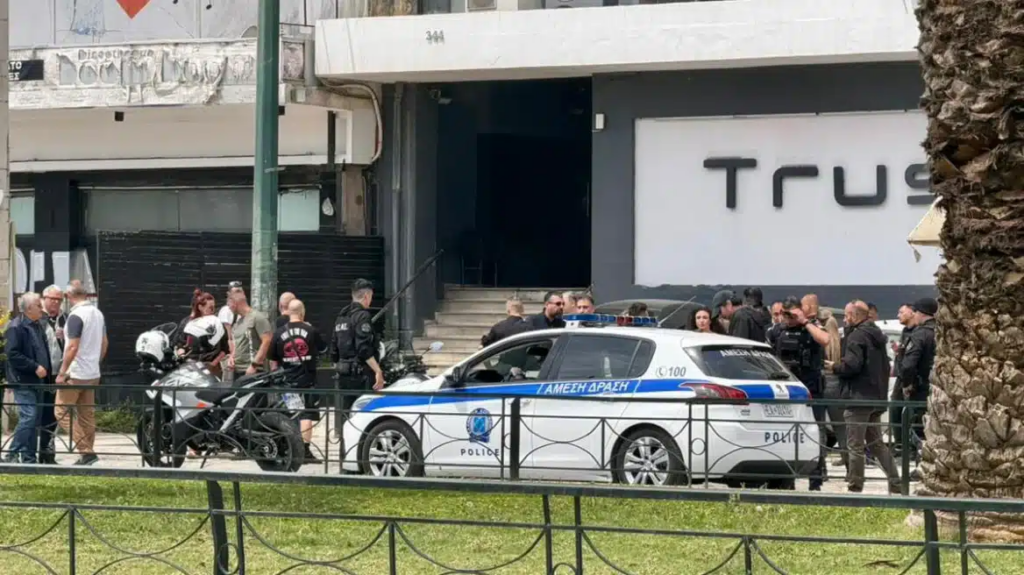 Πυροβολισμοί σε μπαρ της Αθήνας