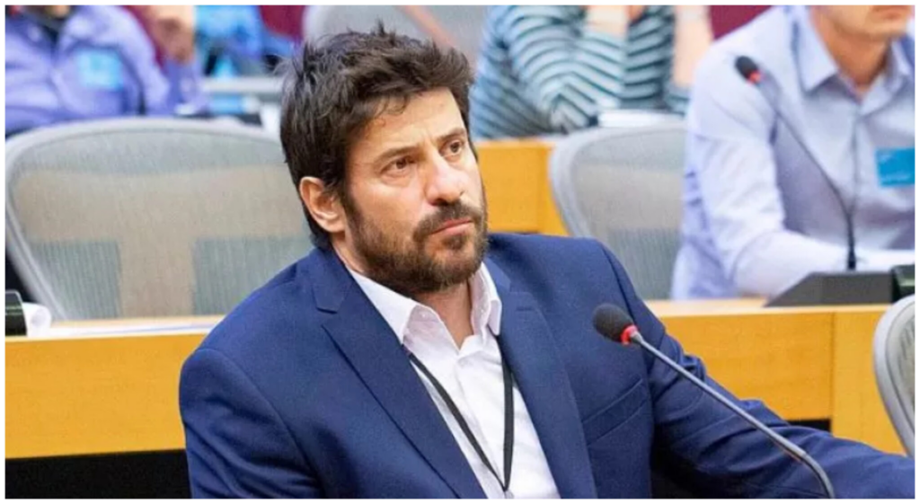 Αλέξης Γεωργούλης Αποκαλύπτει