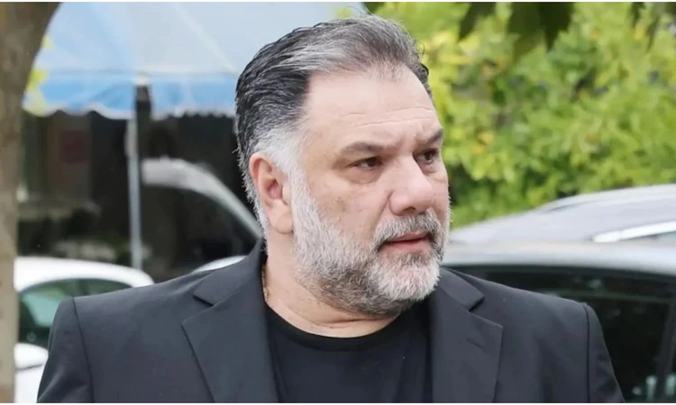 Ο Γρηγόρης Αρναούτογλου μοιράζεται συγκινητικό μήνυμα για το Πάσχα | ΒΙΝΤΕΟ