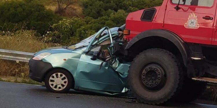 Τροχαίο Δυστύχημα: Νεκρό Ζευγάρι σε Μετωπική Σύγκρουση