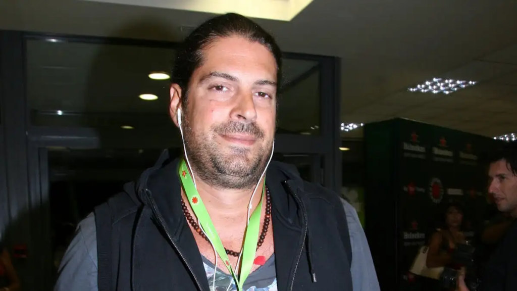 Λορέντζο Καριέρε: Η Έλενα Κατραβά Ραγίζει Καρδιές
